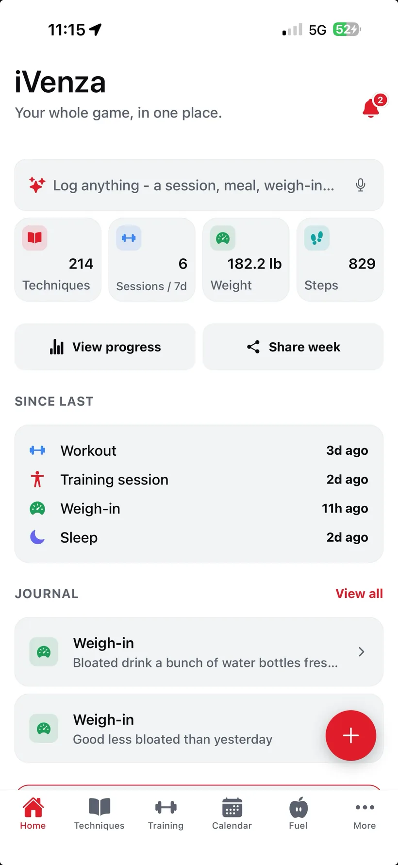 The iVenza home screen: a quick-log bar, 211 techniques, sessions this week and current weight, a list of recent workout, training, weigh-in and sleep activity, and a journal feed.